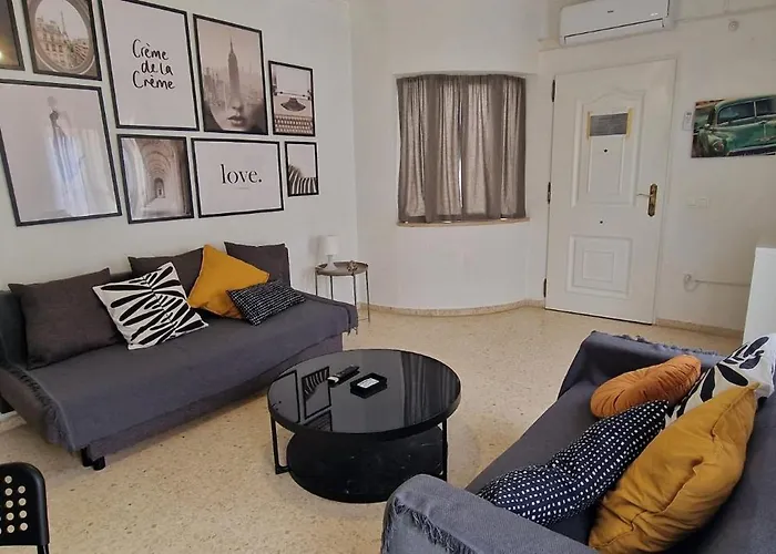 Centrico Jerez Calle Tucan N17 شقة